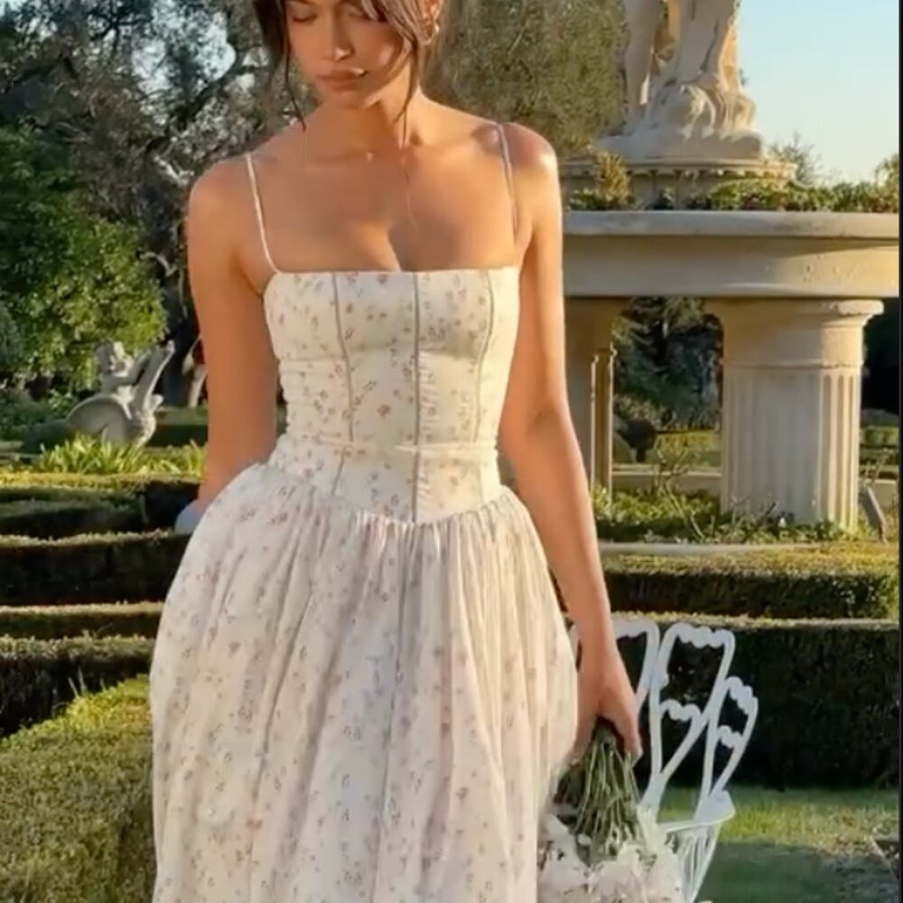 NWT House of CB Ysabella Dress in White Posy